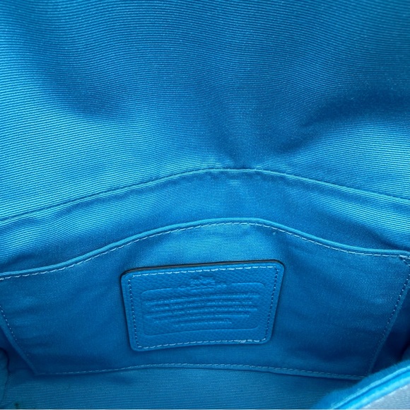 Coach Azure Crossbody - Picture 5 of 6